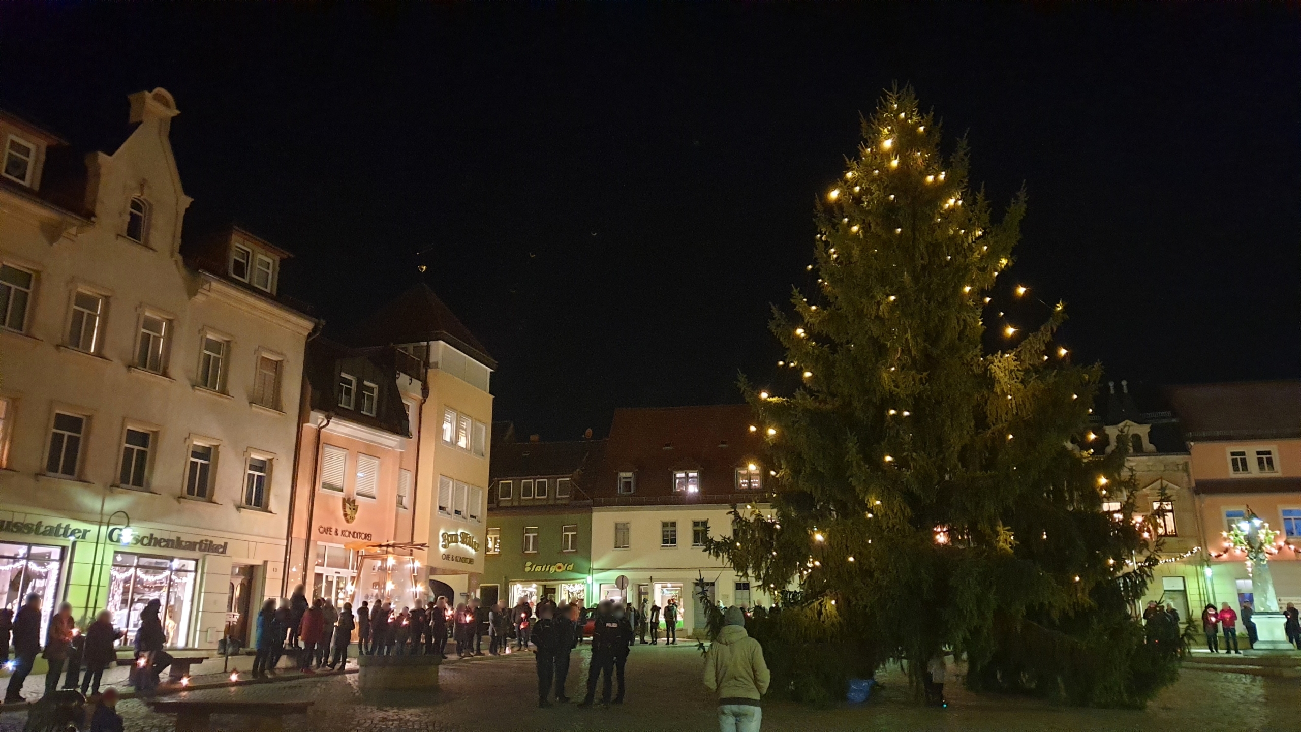 Weihnachtslichter auf dem Wilsdruffer Marktplatz